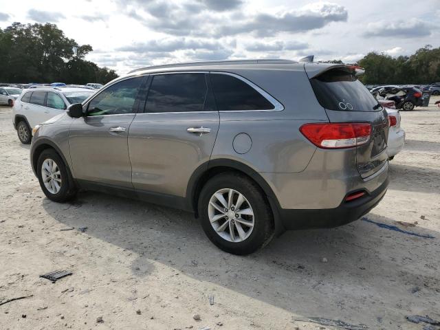 5XYPG4A39HG219717 - 2017 KIA SORENTO LX GRAY photo 2