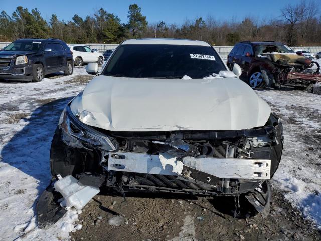 1N4BL4FV0KC219302 - 2019 NISSAN ALTIMA PLATINUM WHITE photo 5