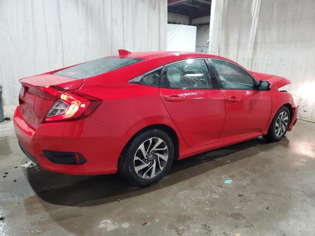 2HGFC2F78JH566083 - 2018 HONDA CIVIC EX RED photo 3