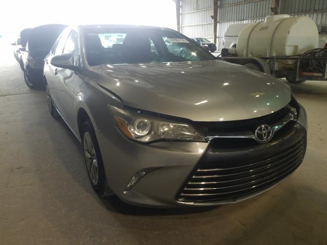 4T1BF1FK8FU085222 - 2015 TOYOTA CAMRY LE  photo 1