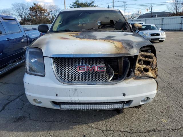 1GKFK66828J188650 - 2008 GMC YUKON XL DENALI WHITE photo 5