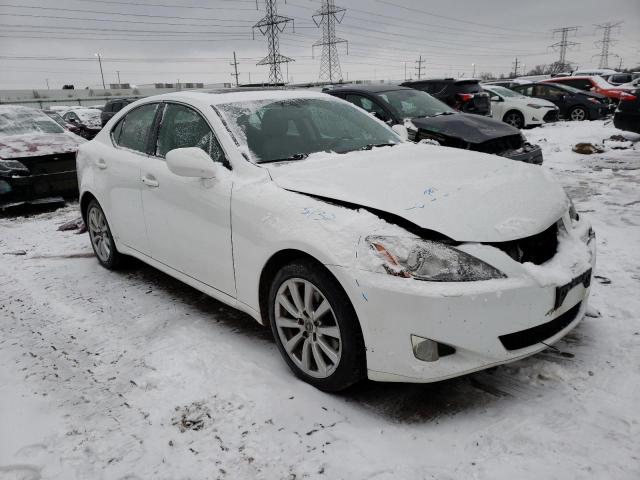 JTHCK262472016131 - 2007 LEXUS IS 250 WHITE photo 4