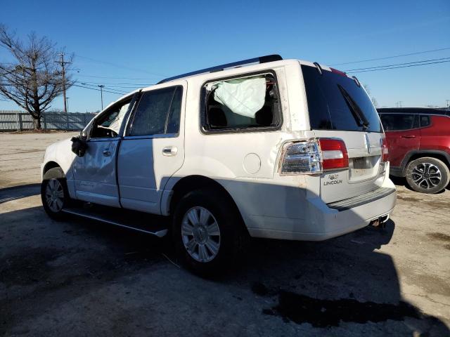 5LMJJ2J5XBEJ04002 - 2011 LINCOLN NAVIGATOR WHITE photo 2