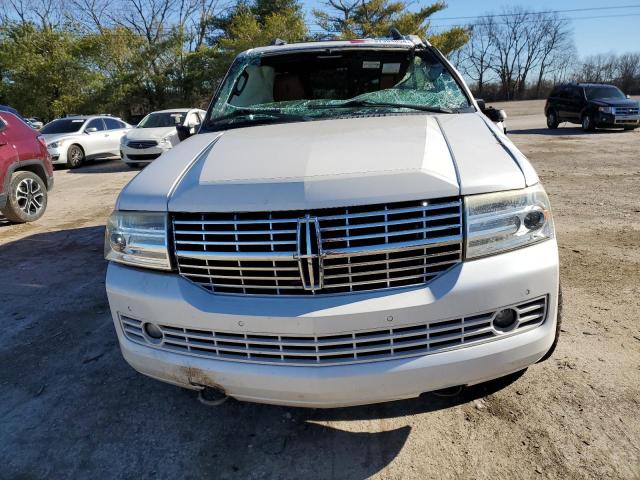 5LMJJ2J5XBEJ04002 - 2011 LINCOLN NAVIGATOR WHITE photo 5