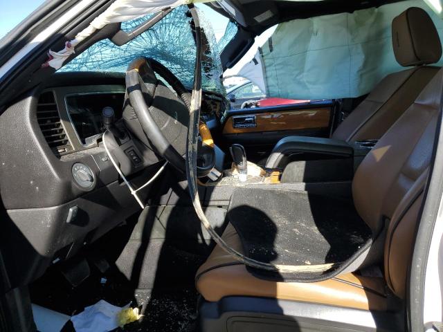 5LMJJ2J5XBEJ04002 - 2011 LINCOLN NAVIGATOR თეთრი ფოტო 7