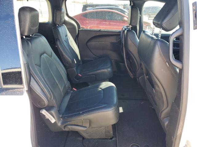 2C4RC3BG6LR252131 - 2020 CHRYSLER PACIFICA TOURING L WHITE photo 11
