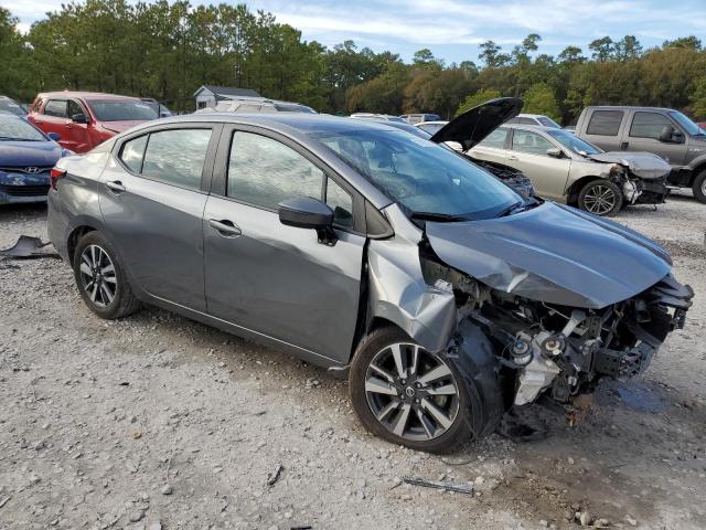 3N1CN8EV5ML826288 - 2021 NISSAN VERSA SV GRAY photo 4