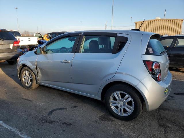 1G1JC6SH1G4167108 - 2016 CHEVROLET SONIC LT SILVER photo 2