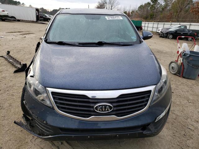 KNDPB3A25C7317889 - 2012 KIA SPORTAGE BASE BLUE photo 5