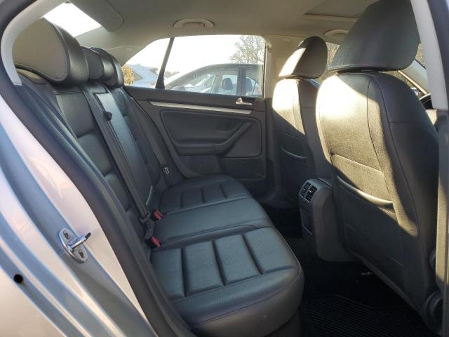 3VWRJ71K69M036683 - 2009 VOLKSWAGEN JETTA WOLFSBURG 银色 照片 10