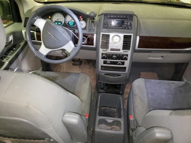 2A4RR5D16AR304528 - 2010 CHRYSLER TOWN & COU TOURING WHITE photo 8