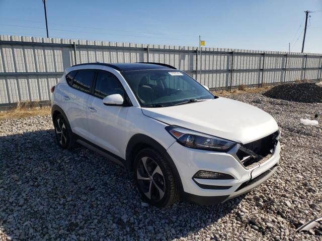 KM8J33A28JU689577 - 2018 HYUNDAI TUCSON VALUE WHITE photo 4