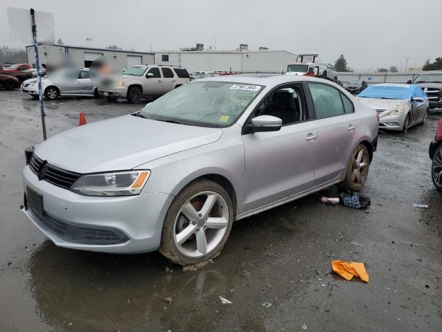 2011 VOLKSWAGEN JETTA SE, 