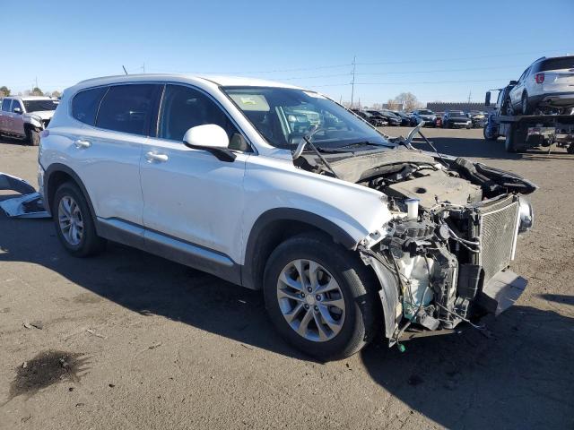 5NMS2CADXKH114032 - 2019 HYUNDAI SANTA FE SE WHITE photo 4