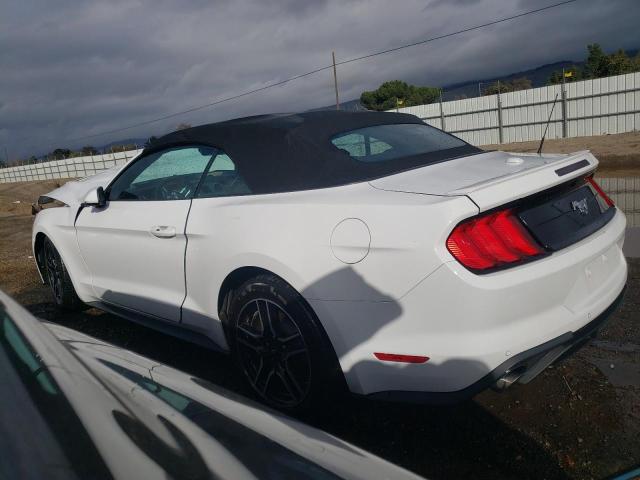 1FATP8UH5P5110438 - 2023 FORD MUSTANG WHITE photo 2
