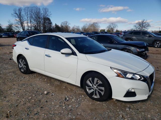 1N4BL4BV9LC219337 - 2020 NISSAN ALTIMA S WHITE photo 4