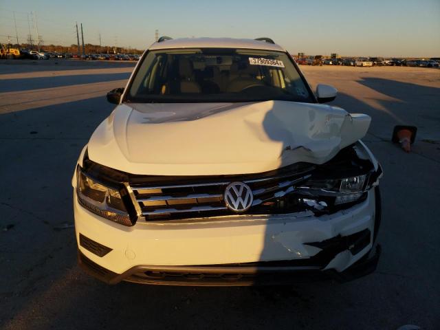 3VV1B7AX3KM061055 - 2019 VOLKSWAGEN TIGUAN S WHITE photo 5