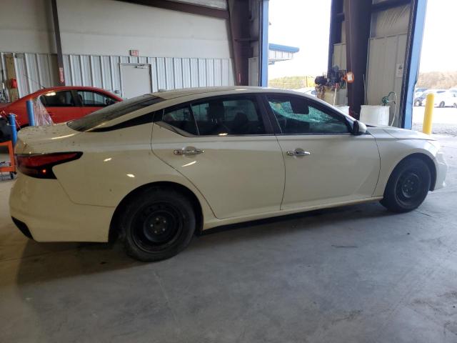 1N4BL4BV9KC169392 - 2019 NISSAN ALTIMA S WHITE photo 3