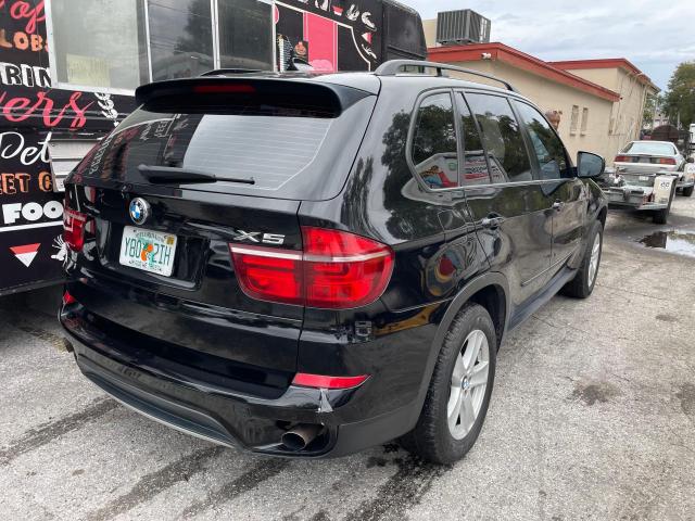 5UXZV4C54D0G55048 - 2013 BMW X5 XDRIVE35I BLACK photo 4