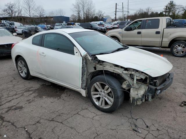 1N4AL2EP0AC132386 - 2010 NISSAN ALTIMA S WHITE photo 4