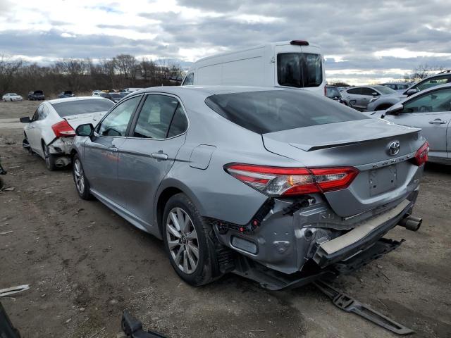 4T1B11HK7KU786842 - 2019 TOYOTA CAMRY L SILVER photo 2