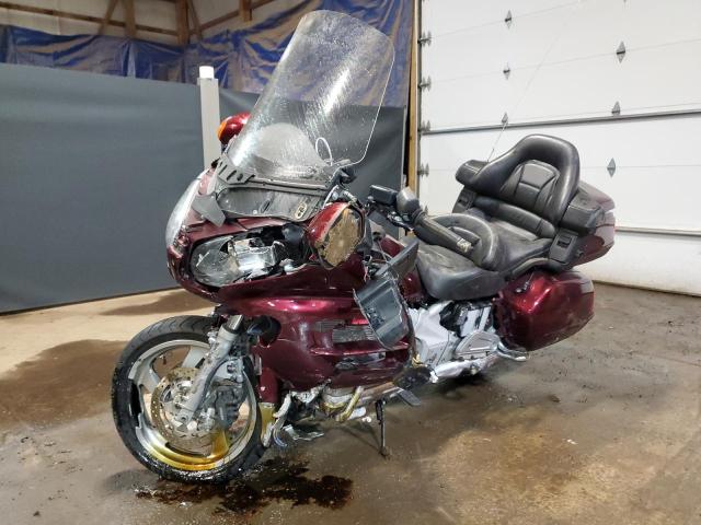 1HFSC47015A411198 - 2005 HONDA GL1800 MAROON photo 2