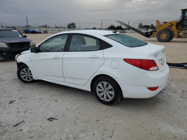 KMHCT4AE7HU171317 - 2017 HYUNDAI ACCENT SE WHITE photo 2