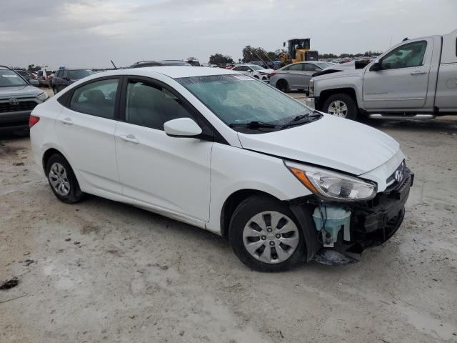 KMHCT4AE7HU171317 - 2017 HYUNDAI ACCENT SE WHITE photo 4