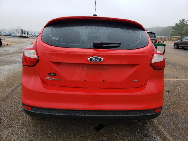 1FAHP3K21CL183285 - 2012 FORD FOCUS SE RED photo 6