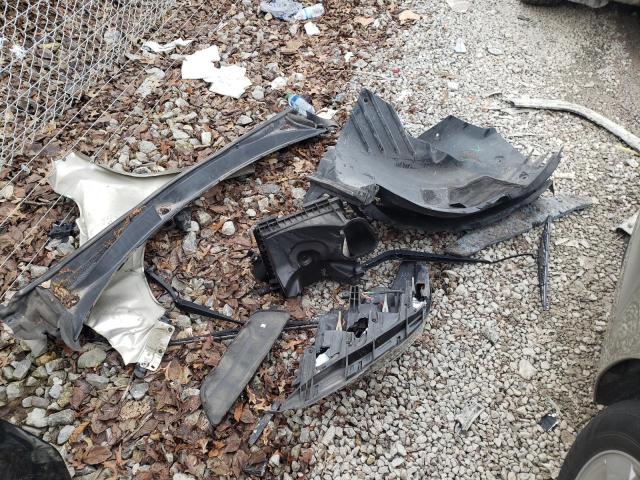 1G11C5SA4GF147887 - 2016 CHEVROLET MALIBU LIM LT 奶油色 照片 12