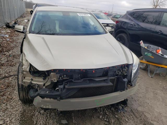 1G11C5SA4GF147887 - 2016 CHEVROLET MALIBU LIM LT 奶油色 照片 5