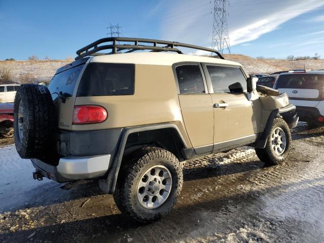 JTEBU4BF6BK111418 - 2011 TOYOTA FJ CRUISER TAN photo 3