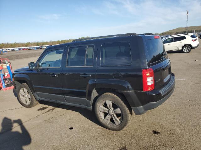 1C4NJRFB6CD577810 - 2012 JEEP PATRIOT LATITUDE BLACK photo 2