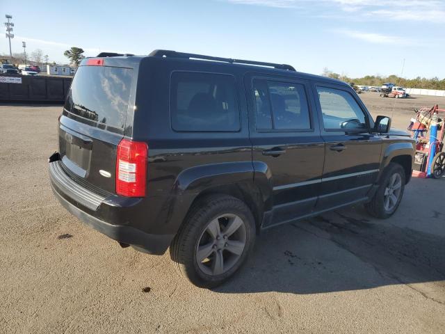 1C4NJRFB6CD577810 - 2012 JEEP PATRIOT LATITUDE BLACK photo 3