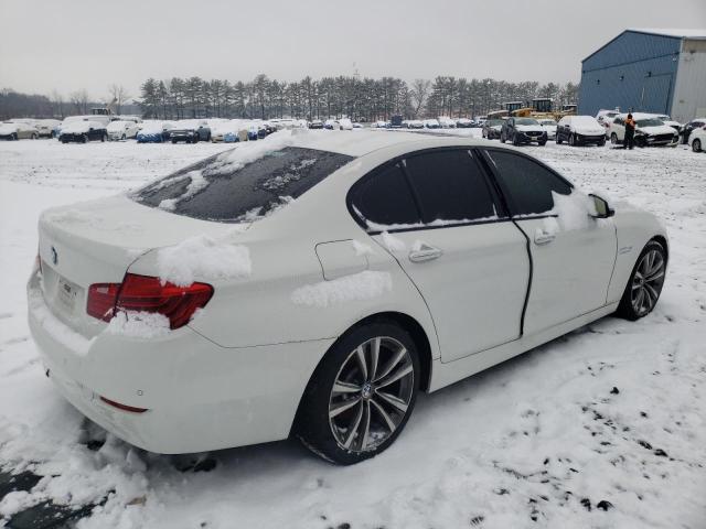 WBA5A7C55GG643770 - 2016 BMW 528 XI WHITE photo 3