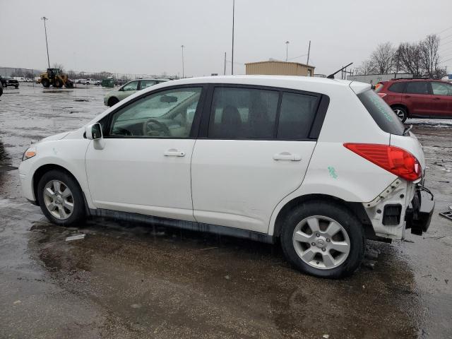 3N1BC13E89L387283 - 2009 NISSAN VERSA S WHITE photo 2