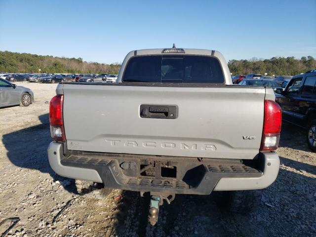 3TMCZ5AN3JM157949 - 2018 TOYOTA TACOMA DOUBLE CAB GRAY photo 6