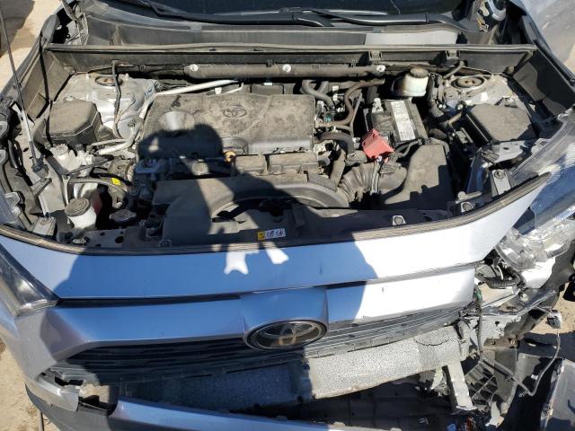 2T3H1RFV9KC006757 - 2019 TOYOTA RAV4 LE SILVER photo 12