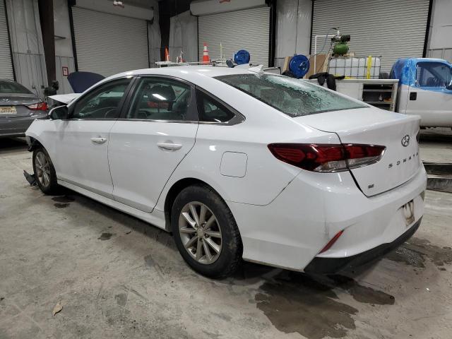 5NPE24AF3KH818354 - 2019 HYUNDAI SONATA SE WHITE photo 2