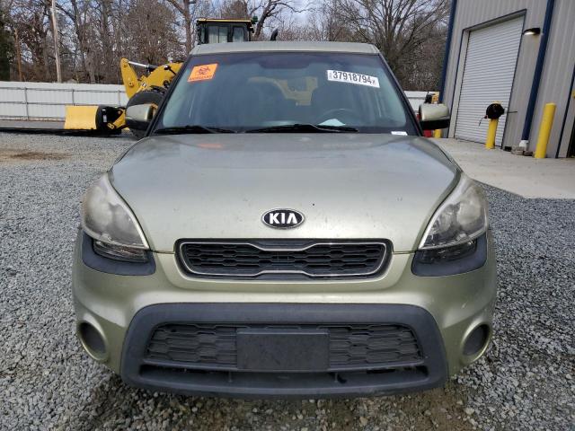 KNDJT2A65D7519570 - 2013 KIA SOUL + GREEN photo 5