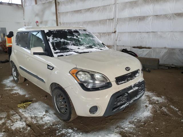 KNDJT2A56D7485890 - 2013 KIA SOUL BEIGE photo 4