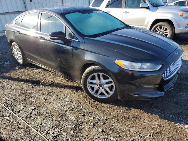 1FA6P0H7XF5107789 - 2015 FORD FUSION SE BLACK photo 4