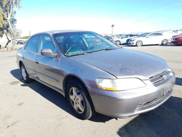 1HGCG1650YA000086 - 2000 HONDA ACCORD EX  photo 1