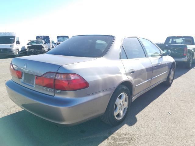 1HGCG1650YA000086 - 2000 HONDA ACCORD EX  photo 4