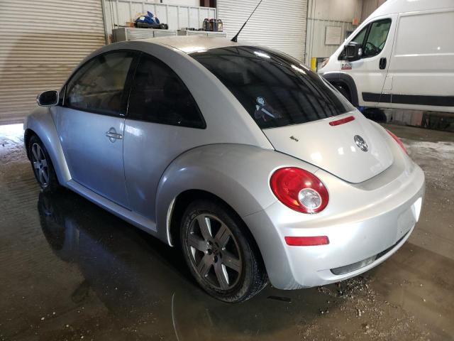 3VWRW31C06M424118 - 2006 VOLKSWAGEN NEW BEETLE 2.5L OPTION PACKAGE 1 SILVER photo 2