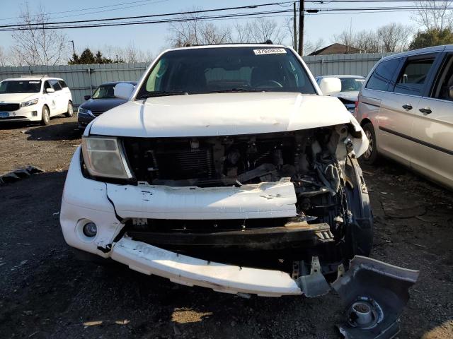 5N1AR18W25C712794 - 2005 NISSAN PATHFINDER LE WHITE photo 5