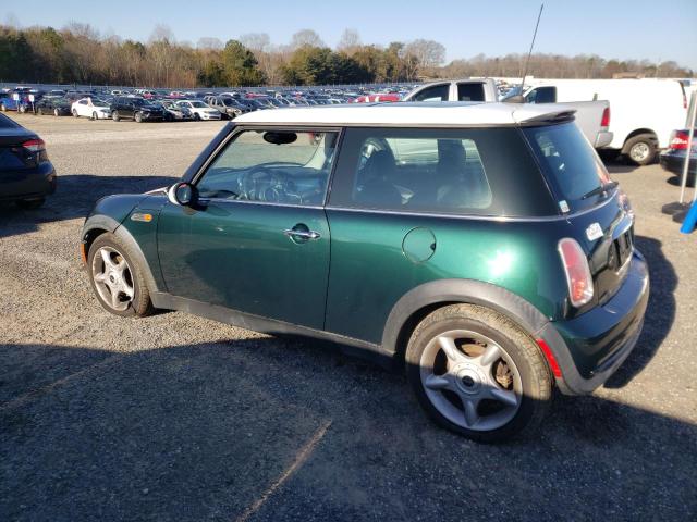 WMWRC335X5TJ73292 - 2005 MINI COOPER GREEN photo 2