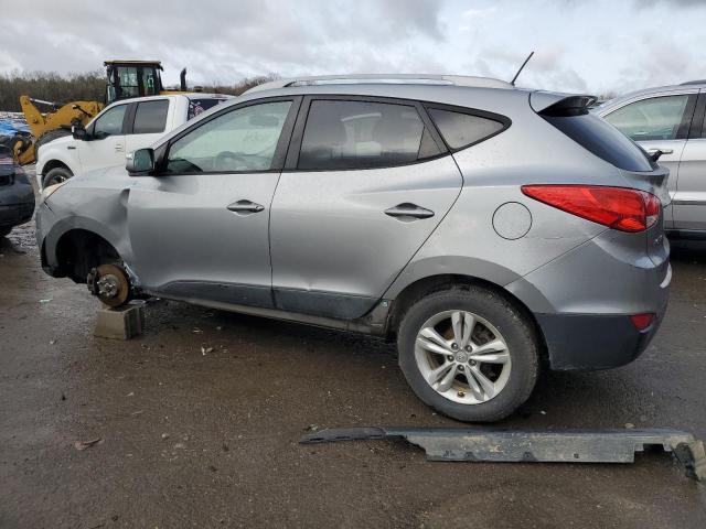 KM8JU3AC2DU676835 - 2013 HYUNDAI TUCSON GLS GRAY photo 2