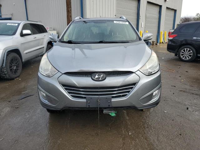 KM8JU3AC2DU676835 - 2013 HYUNDAI TUCSON GLS GRAY photo 5