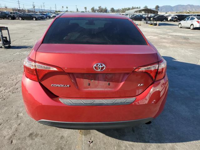 5YFBURHEXHP610524 - 2017 TOYOTA COROLLA L RED photo 6